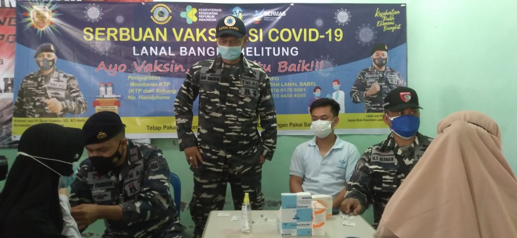 1048 Orang Tervaksin Tahap 2 Pada Serbuan Vaksinasi TNI AL Lanal Babel di 4 Tempat
